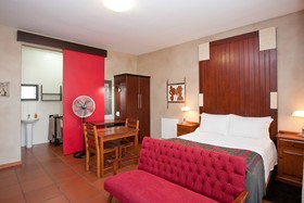 Miles B&B Guest House