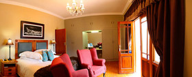 Mooiplaas Guest House