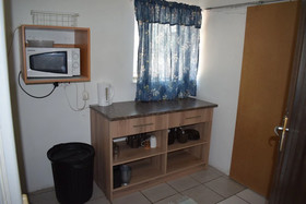 Oudtshoorn Homestay Accommodation