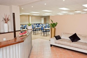 Oudtshoorn Inn Hotel and Conference Centre