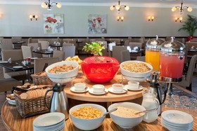 Oudtshoorn Inn Hotel and Conference Centre