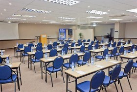 Oudtshoorn Inn Hotel and Conference Centre