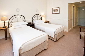 Queens Hotel By Bon Hotels