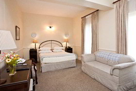 Queens Hotel By Bon Hotels
