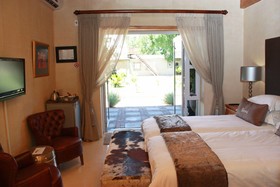 Surval Boutique Olive Estate