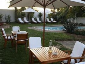 Thylitshia Villa Country Guest House