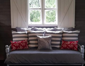 River Rock Guesthouse