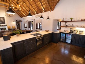 Kingly Bush Villa