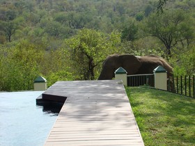 Muweti Bush Lodge