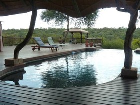 Muweti Bush Lodge