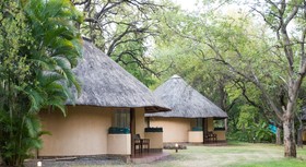 Sefapane Lodge & Safaris
