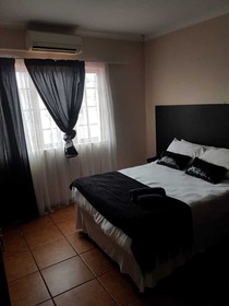 Savannah Guest House