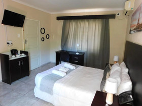 Savannah Guest House
