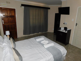 Savannah Guest House