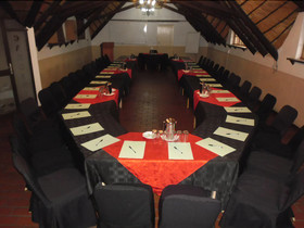 Woodpecker Inn