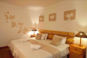 Woodpecker Inn