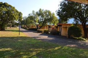 Floreat Riverside Lodge
