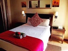 Floreat Riverside Lodge