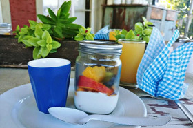 Homestead Guesthouse And Coffee Shoppe