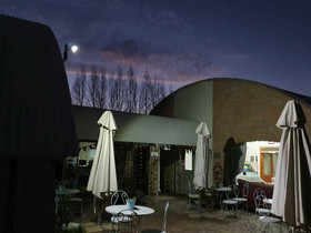 Homestead Guesthouse And Coffee Shoppe