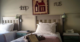 Homestead Guesthouse And Coffee Shoppe