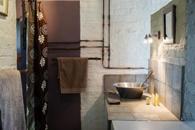 Essere Lodge