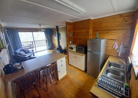 Eagle Falls Country Lodge