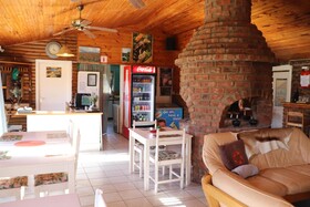 Eagle Falls Country Lodge