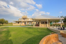 La Best Vaal Manor