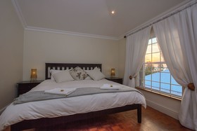 La Best Vaal Manor