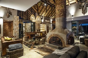 Ingwe Lodge