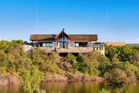Ingwe Lodge