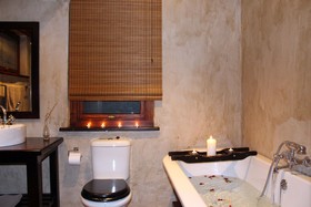 Gannabos Guest House