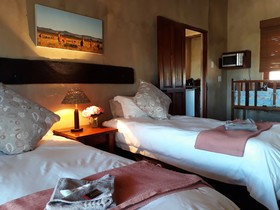 Gannabos Guest House