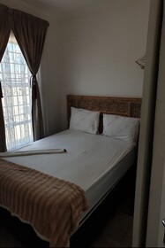 Mkoko Guesthouse