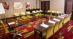 StayEasy Eastgate