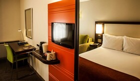 StayEasy Eastgate