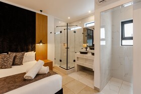 Bedfordview Hotel & Apartments