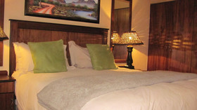 Flamingo's Nest Guest House & Conference Centre
