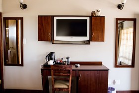 Flamingo's Nest Guest House & Conference Centre