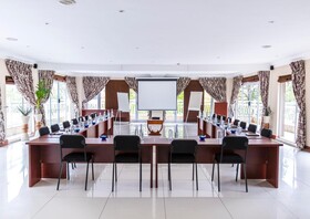 Lakeview Boutique Hotel & Conference Centre