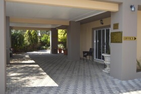 Lakeview Boutique Hotel & Conference Centre