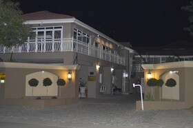 Lakeview Boutique Hotel & Conference Centre