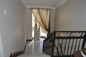 Lakeview Boutique Hotel & Conference Centre