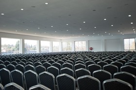 The Lakes Hotel & Conference Centre