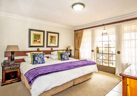 Afrique Boutique Hotel OR Tambo