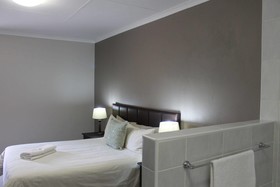 Fin & Feather Guest House