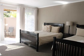 Fin & Feather Guest House