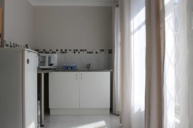 Fin & Feather Guest House