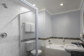 Holiday Inn Johannesburg Airport